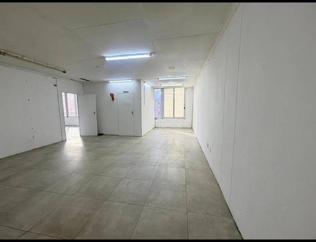 BUSINESS PROPERTY TO RENT IN LAUDIUM